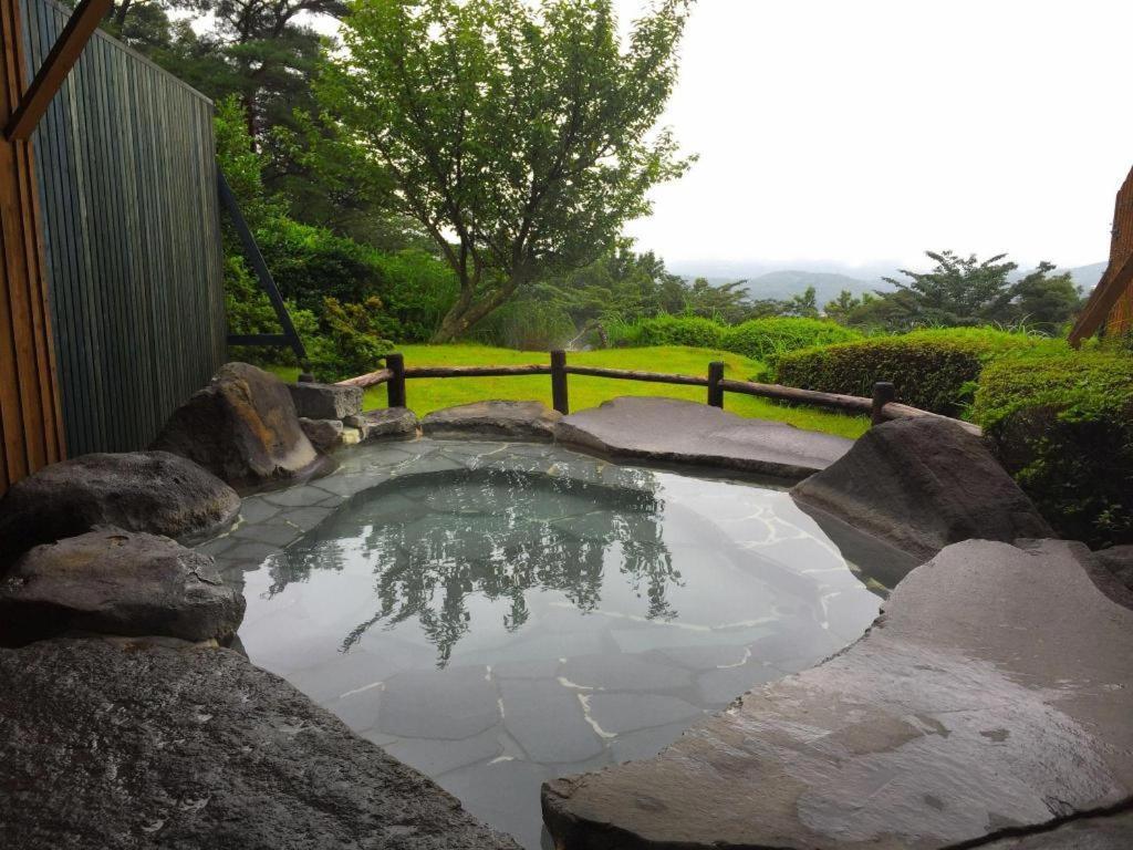 מלון Kirishima Onsen Ryokojin Sanso מראה חיצוני תמונה